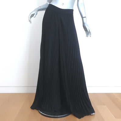 Pre-loved/Used Alice & Olivia Women's Pants: $350