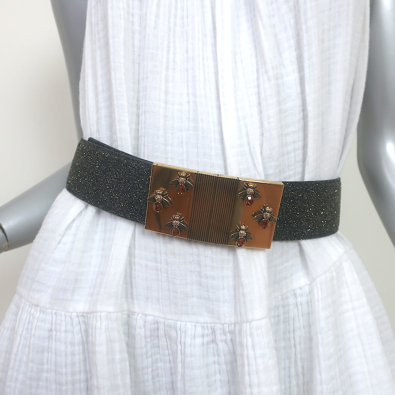Alexander McQueen Bee Plaque Belt Black/Gold Glitter Leather Size 75 U Celebrity Owned Alexander McQueen Bee Plaque Belt Black/Gold Glitter Leather Size 75 U Celebrity Owned