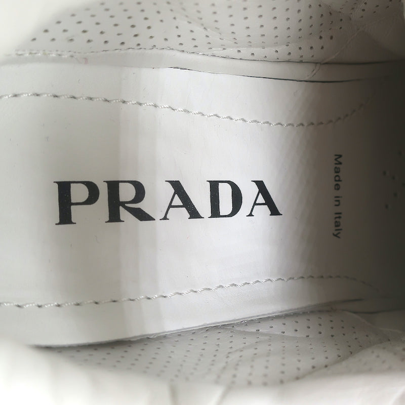 Prada Prax 01 Re-Nylon Quilted Low Top Sneakers Light Pink Size 37.5