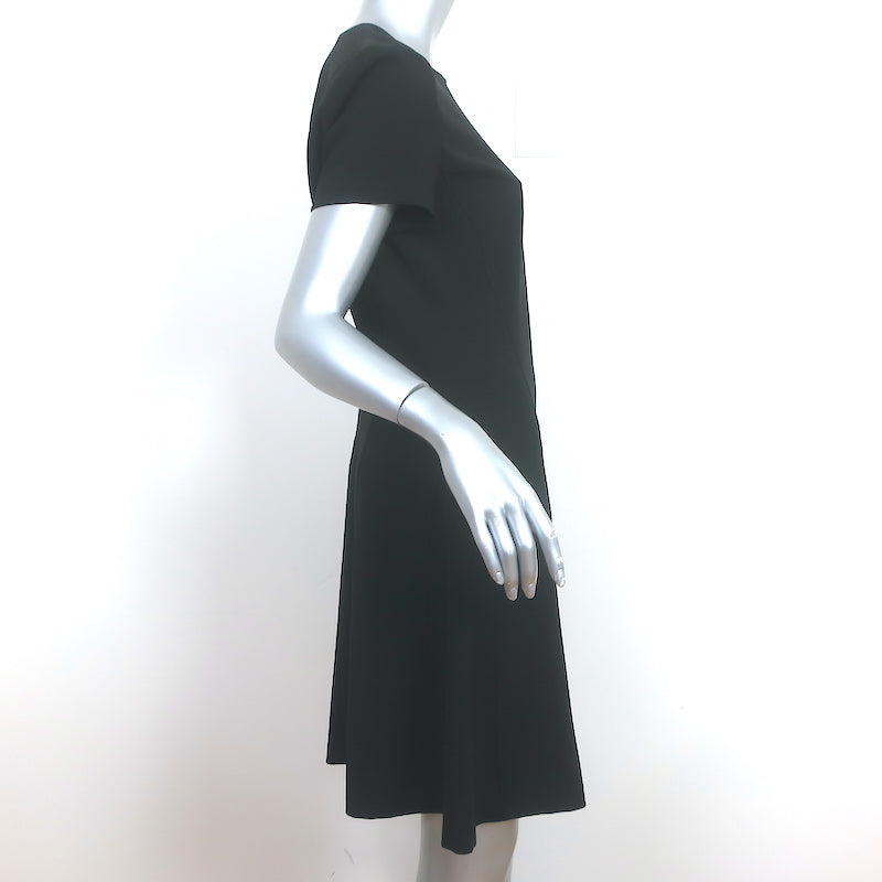 Theory Short Sleeve Modern Seamed Shift Dress Black Crepe Size 6