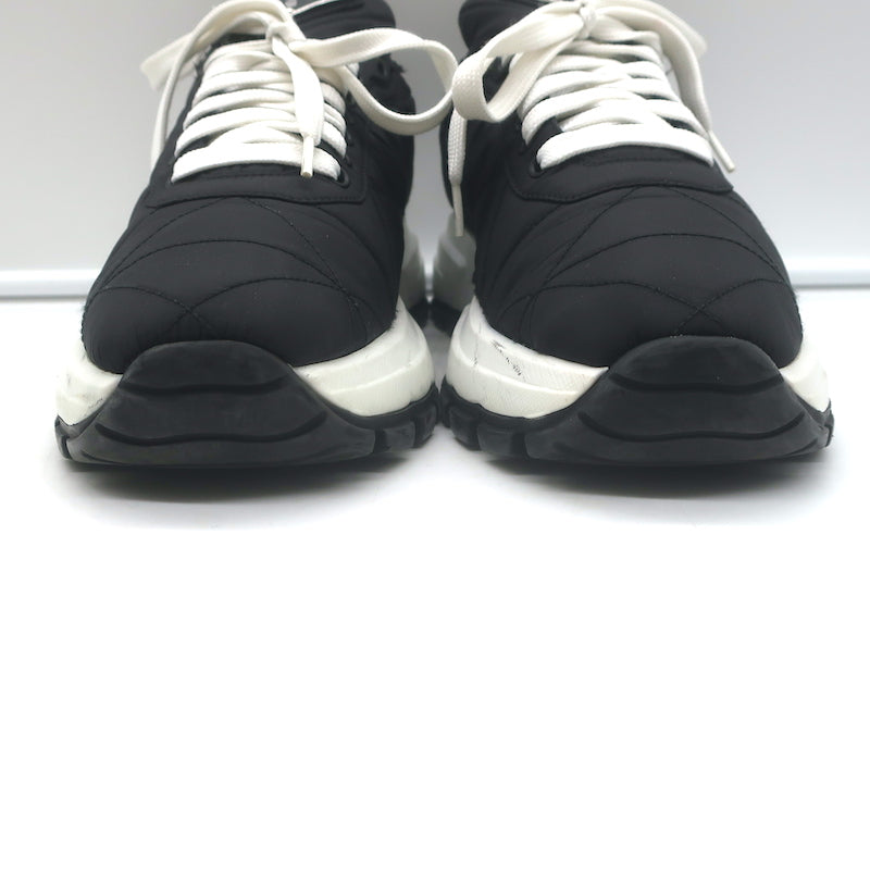 Prada Prax 01 Re-Nylon Quilted Low Top Sneakers Black Size 37.5