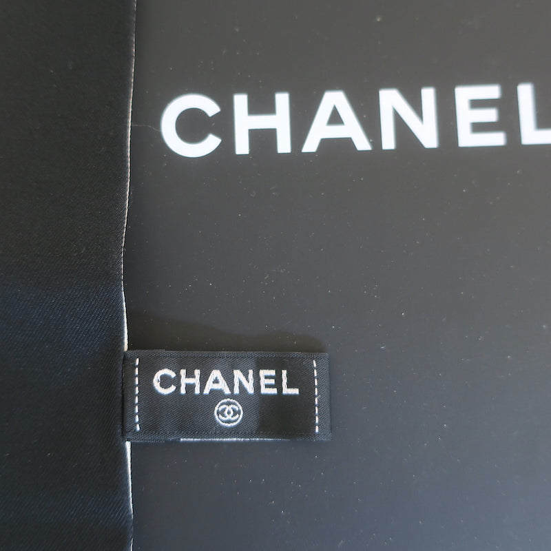 Chanel CC Pearl Print Silk Twilly Bandeau Scarf Black/Cream NEW