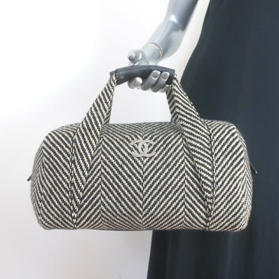 Pre-loved/Used Chanel Handbags: $1850