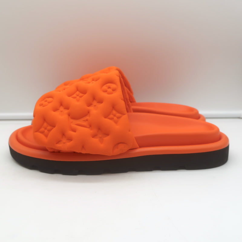 Louis Vuitton Pool Pillow Mules Orange Monogram Nylon Size 40 Flat Slide Sandals