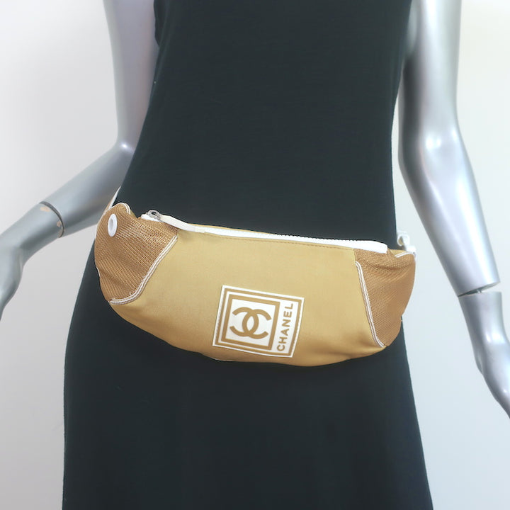 Pre-loved/Used Chanel Handbags: $895