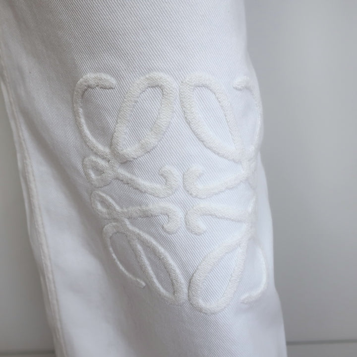 Loewe Sz 36, raised terry anagram embroidery close-up