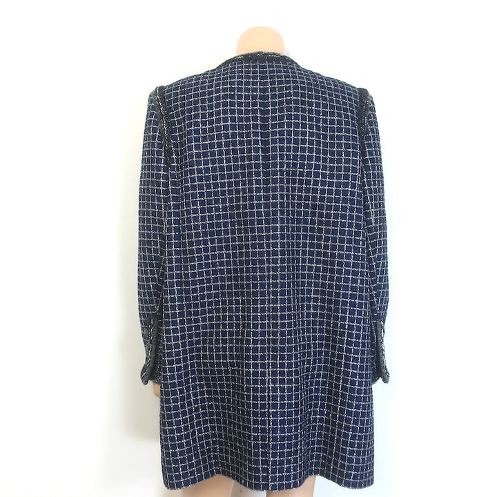 Chanel 17A Cosmopolite Fantasy Tweed Coat Navy/Silver Cotton-Blend Size 54 NEW