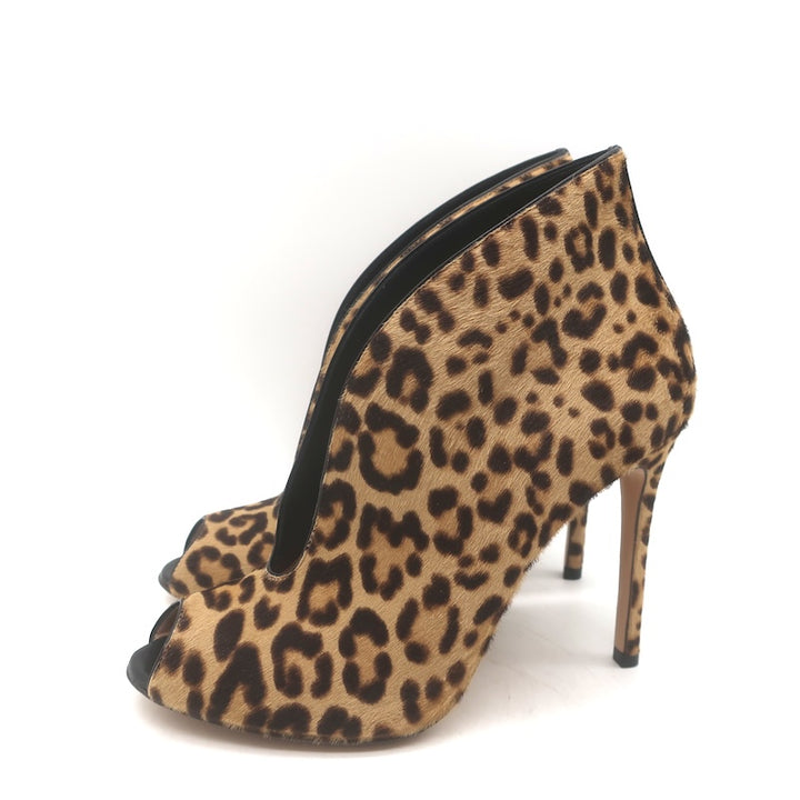 Gianvito Rossi Leopard Print Pony Hair Vamp Peep Toe Booties Brown Size 38