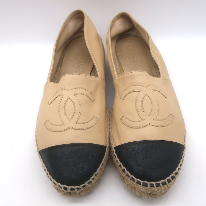 Chanel CC Cap Toe Espadrilles Beige &amp; Black Lambskin Leather Size 37