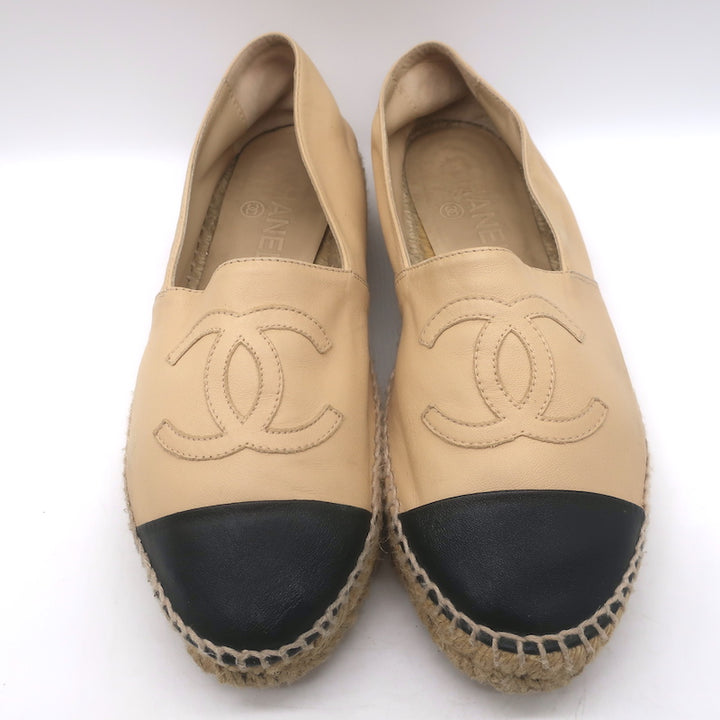 Chanel CC Cap Toe Espadrilles Beige &amp; Black Lambskin Leather Size 37