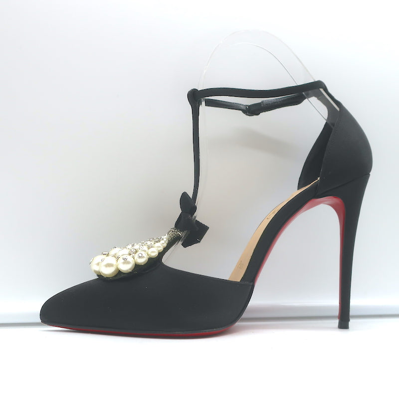 Christian Louboutin Goyetta Crystal &amp; Pearl-Embellished Pumps Black Size 37.5