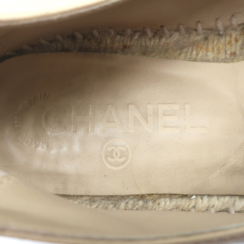 Chanel CC Cap Toe Espadrilles Beige &amp; Black Lambskin Leather Size 37