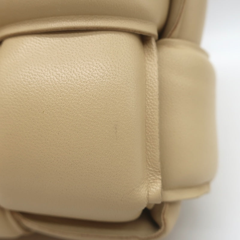 Bottega Veneta Maxi Padded Chain Cassette Bag Beige Intrecciato Leather NEW