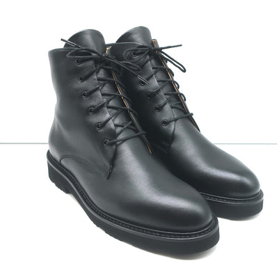 Pre-loved/Used Dear Frances Women's Boots: $350