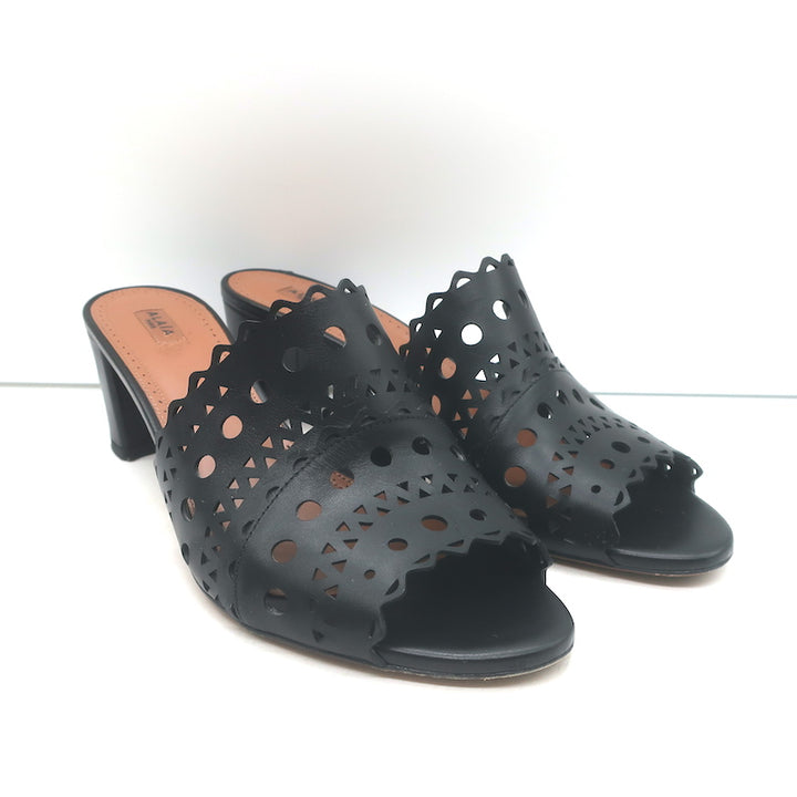 Alaia Vienne Laser Cut Leather Mules Black Size 41 Open Toe Heels