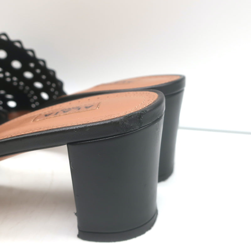 Alaia Vienne Laser Cut Leather Mules Black Size 41 Open Toe Heels