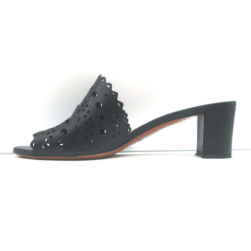Alaia Vienne Laser Cut Leather Mules Black Size 41 Open Toe Heels