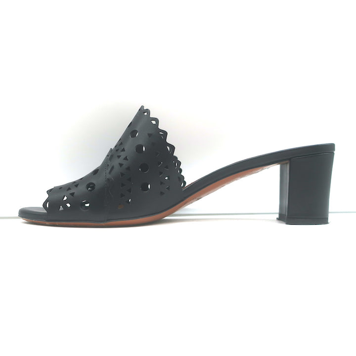Alaia Vienne Laser Cut Leather Mules Black Size 41 Open Toe Heels