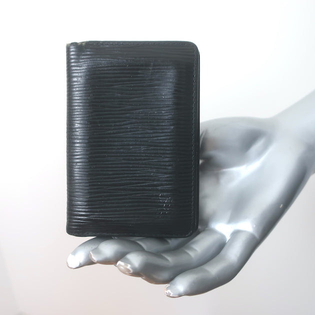 Louis_Vuitton_Epi_Leather_Pock