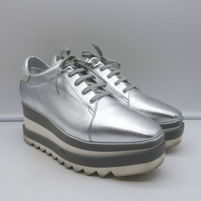 Stella McCartney Sneak Elyse platform sneakers in silver faux leather, authentic pre-owned designer pair