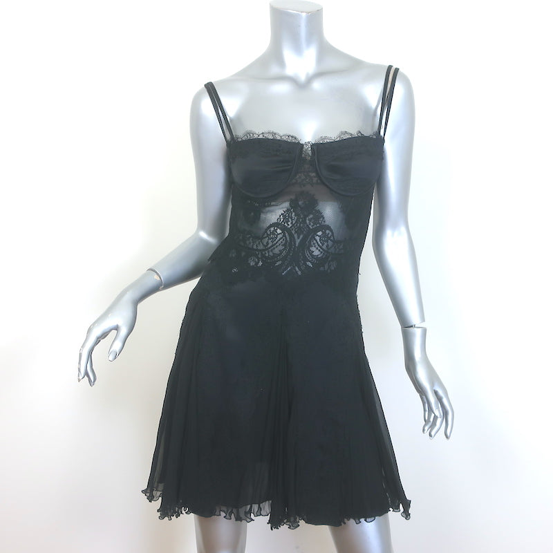 Versace Bustier Mini Dress Black Lace-Trimmed Pleated Silk Size 36 Celebrity Owned Versace Bustier Mini Dress Black Lace-Trimmed Pleated Silk Size 36 Celebrity Owned