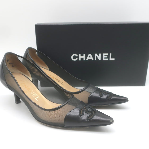 靴 CHANEL CC Cap Toe Leather Heels 36 Vintage Chanel CC-Embroidered Cap Toe Pumps Black Mesh & Leather