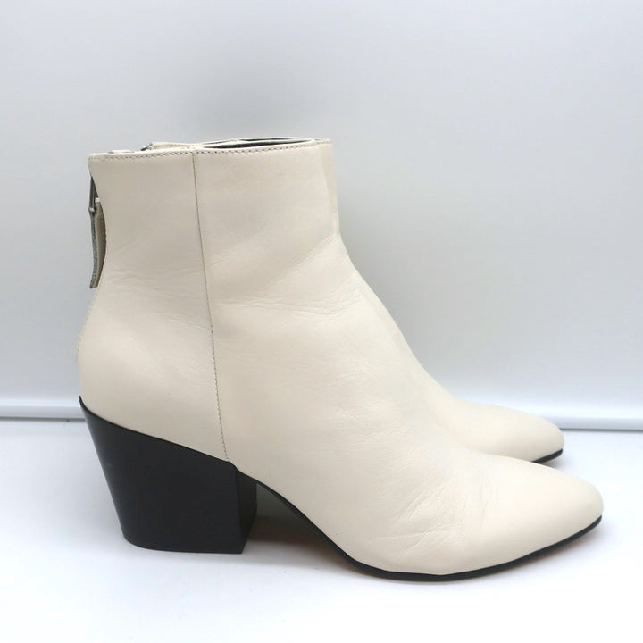Dolce Vita Coltyn Ankle Boots Cream Leather Size 7.5 Pointed Toe Booties