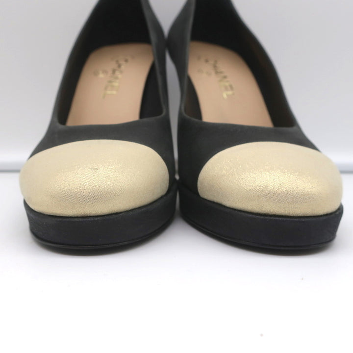 Chanel 15C Metallic Cap Toe Platform Pumps Black/Gold Buffalo Leather Size 38