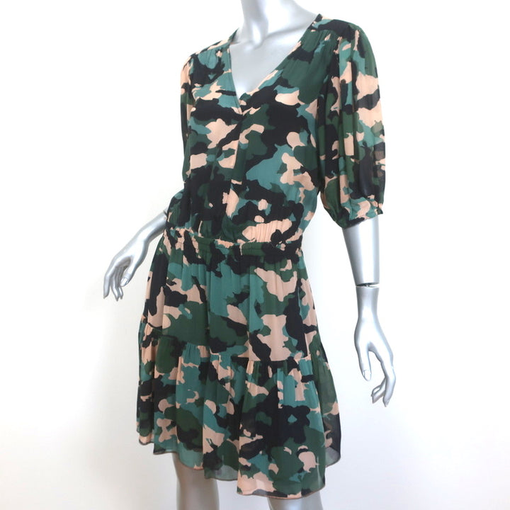Velvet by Graham &amp; Spencer Dress Saskia Camo Print Crepe Size Medium NEW