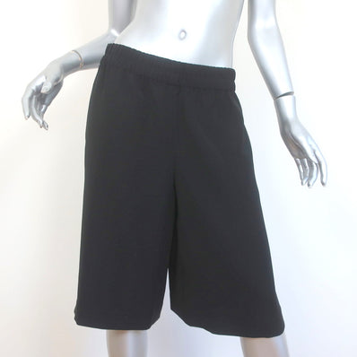 Vince Long Shorts Black Crepe Size Medium NEW