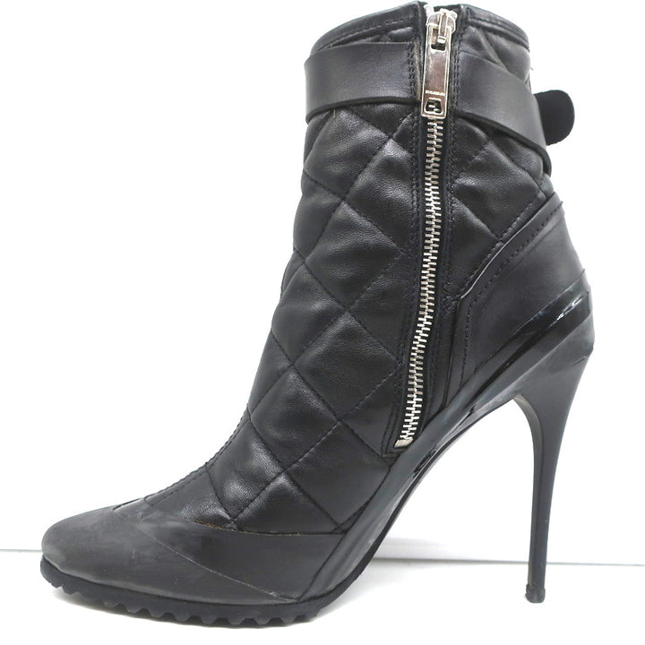 Burberry Brit Beverley 100 Ankle Boots Black Quilted Leather &amp; Rubber Size 37