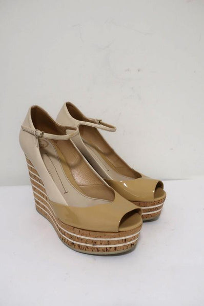 Gucci Striped Wedge Mary Jane Pumps Eilin Cream Leather & Tan Patent Size 38 available at CelebrityOwned.com img_1