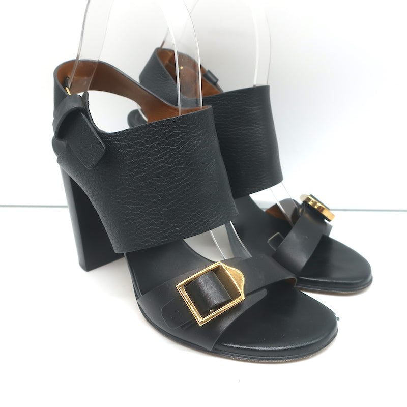 Pre-loved/Used Chloe Women's Heels: $175