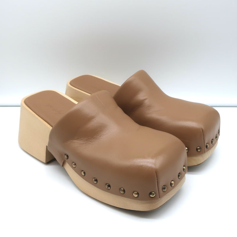 Leather mules & clogs Louis Vuitton Blue size 35 EU in Leather