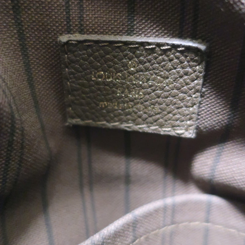 Louis Vuitton Artsy MM Hobo Terre Monogram Empreinte Leather Large Sho –  Celebrity Owned