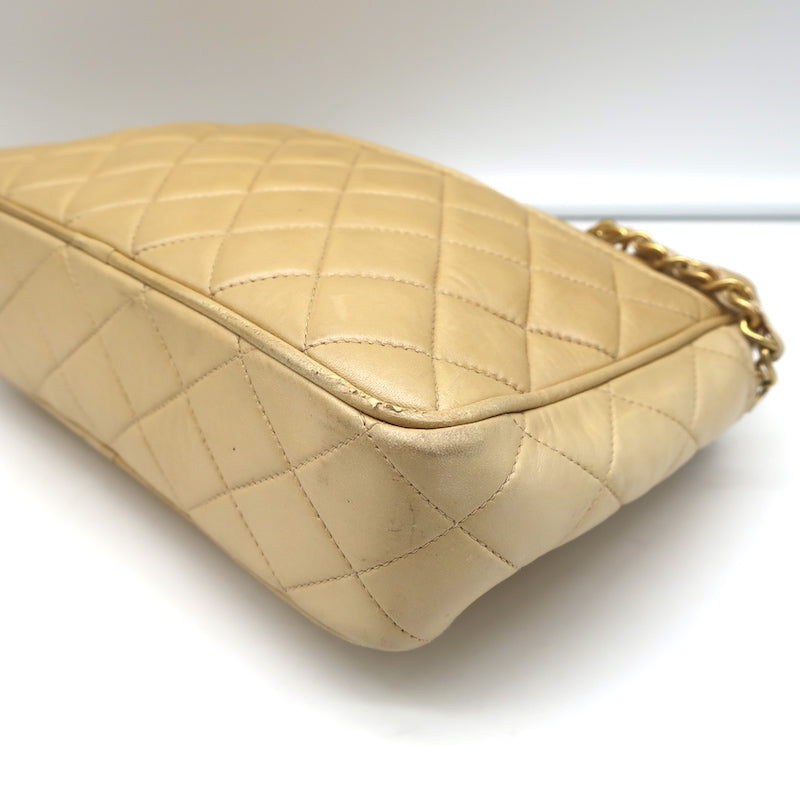 Vintage CHANEL Classic Quilted Flap Short Chunky Gold Chain Strap Shoulder  Bag