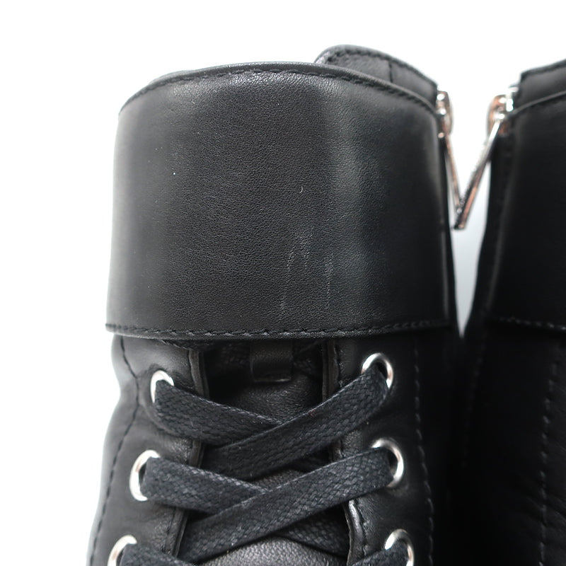 Gianvito Rossi Lagarde Combat Boots Black Leather Size 38 Flat Ankle Boots