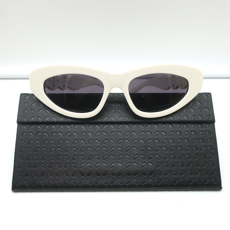Alaia Scalloped Cat Eye Sunglasses White AA0058S 002