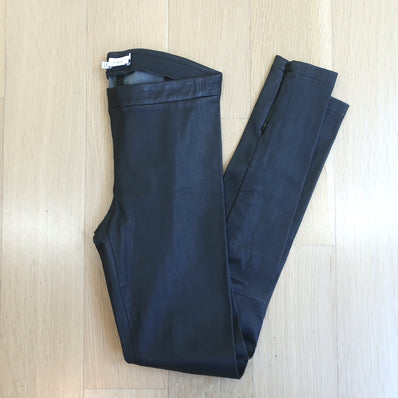 Pre-loved/Used Vince Women's Pants: $375