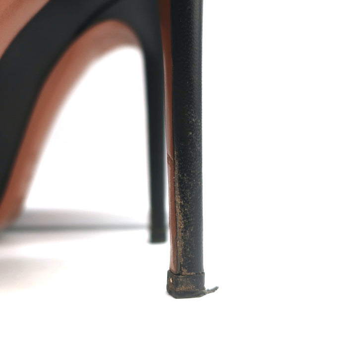 Alaia Pumps Black Leather Size 36.5 Almond Toe Heels