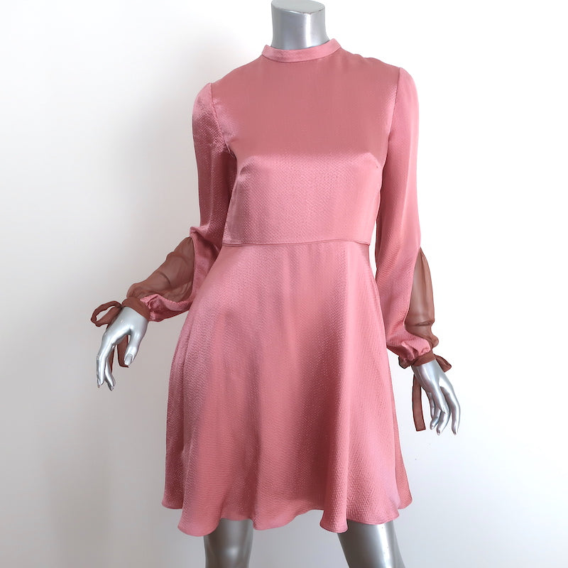 Valentino Long Sleeve Mini Dress Pink Hammered Satin Size 38 NEW Celebrity Owned Valentino Long Sleeve Mini Dress Pink Hammered Satin Size 38 NEW Celebrity Owned
