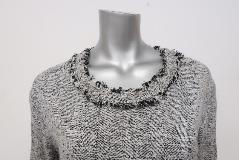 IRO Top Bardy White/Black Frayed Boucle Tweed Size 36 available at CelebrityOwned.com img_2