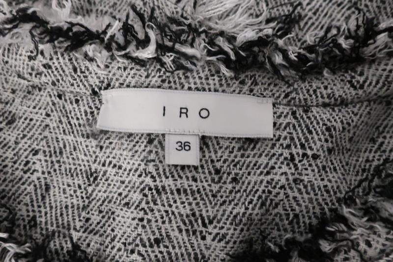IRO Top Bardy White/Black Frayed Boucle Tweed Size 36 available at CelebrityOwned.com img_6