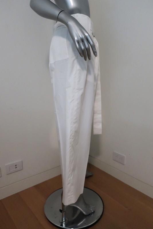 Jil Sander Wide Leg Pants White Cotton Size 36 High Rise Cropped Trousers available at CelebrityOwned.com img_3