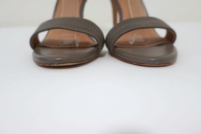 Joie Sandals Elaine Gray Crisscross Elastic &amp; Leather Size 38.5 Open Toe Heel available at CelebrityOwned.com img_5