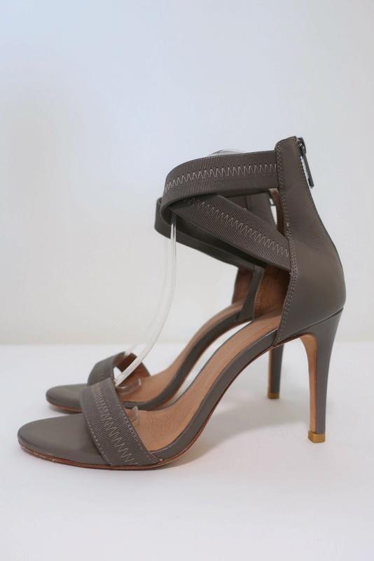 Joie Sandals Elaine Gray Crisscross Elastic &amp; Leather Size 38.5 Open Toe Heel available at CelebrityOwned.com img_6