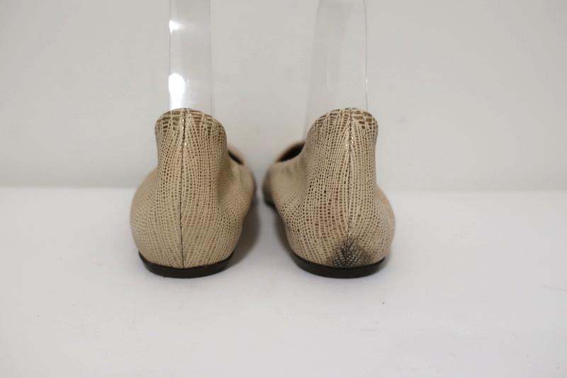 Lanvin Ballet Flats Cream/Gold Lizard-Embossed Leather Size 38.5 available at CelebrityOwned.com img_8