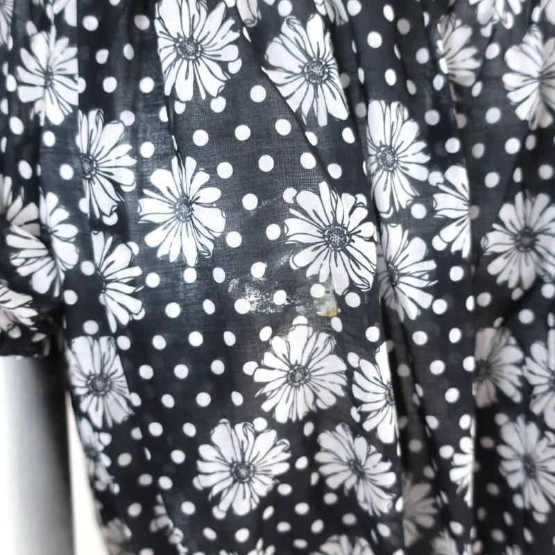 Lisa Marie Fernandez Crop Top Leandra Black Floral &amp; Dot Print Cotton Size I available at CelebrityOwned.com img_6