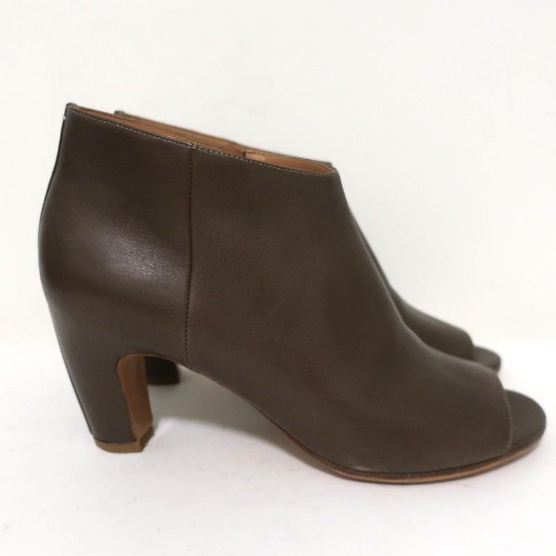 Maison Margiela Peep Toe Ankle Boots Brown Leather Size 39 Curved Heel Booties available at CelebrityOwned.com img_2