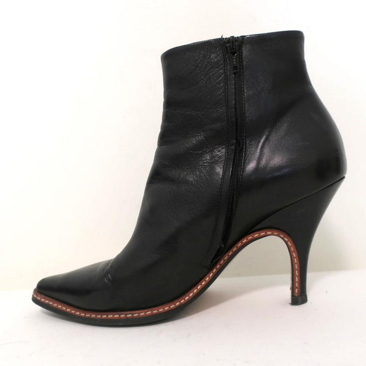 Maison Martin Margiela Pointed Toe Ankle Boots Black Leather Size 37.5 available at CelebrityOwned.com img_6